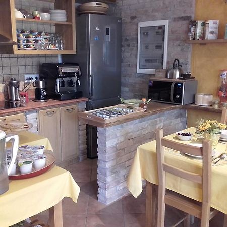 La Via Del Volano Hotel Кодигоро Екстериор снимка